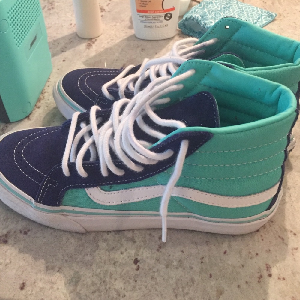 High top women's vans